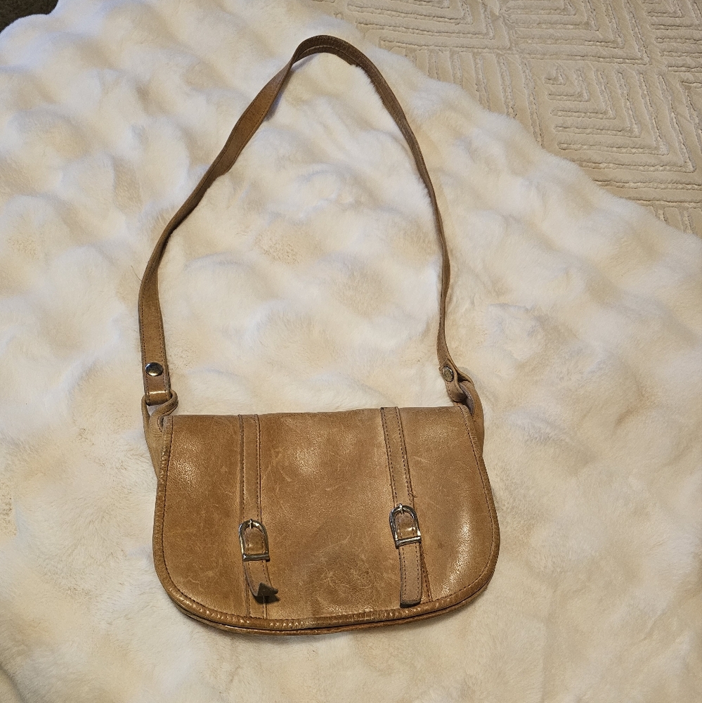 Gorgeous Tano purse